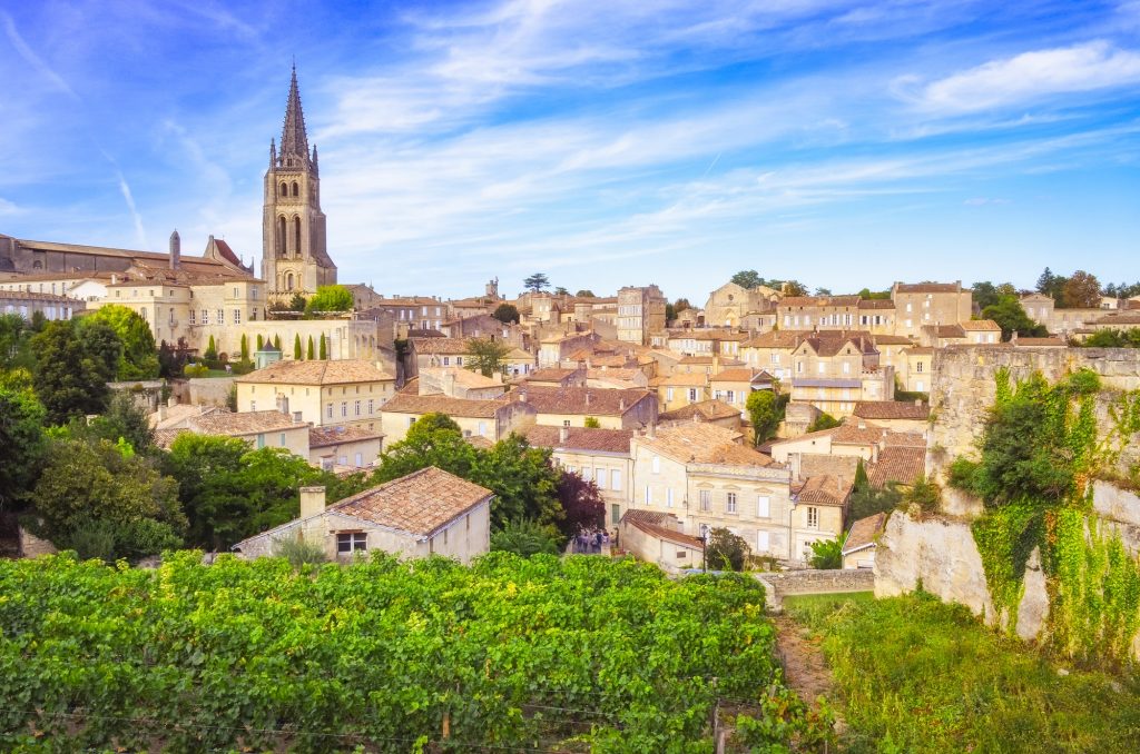 Colorful landscape view of Saint Emilion village in Bordeaux region